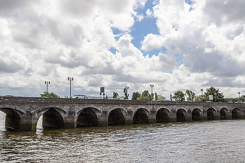 Long Bridge over the River Taw in Barnstaple - Credit: Dietmar Rabich