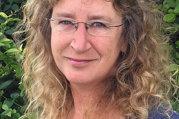 Caroline Leaver